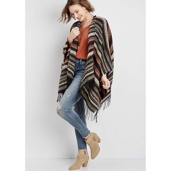 Maurice’s‎ Women’s Black Striped Ruana/Shawl,One Size NEW - Picture 2 of 5